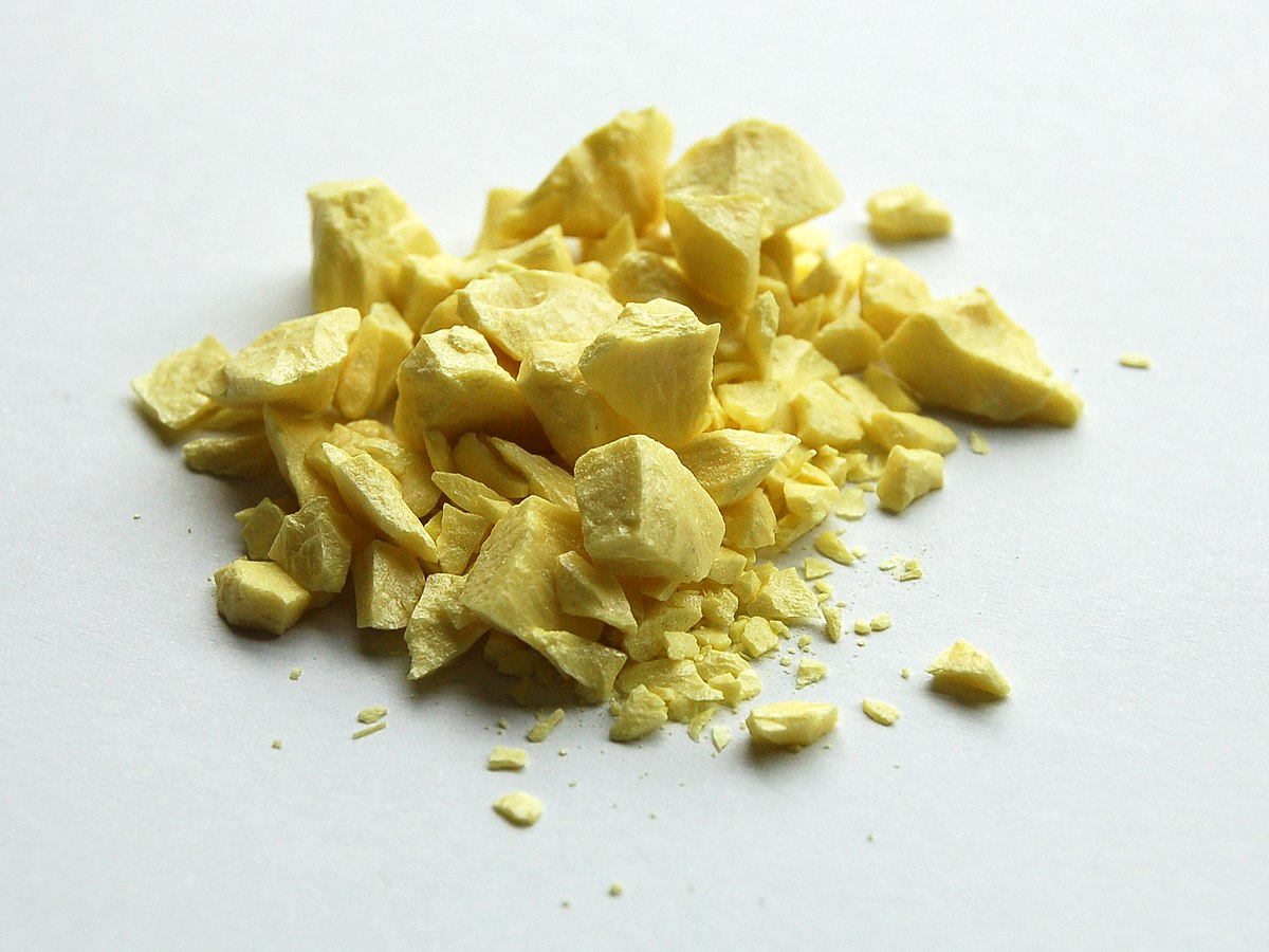 A close-up image of sulfur powder or sulfur cream.